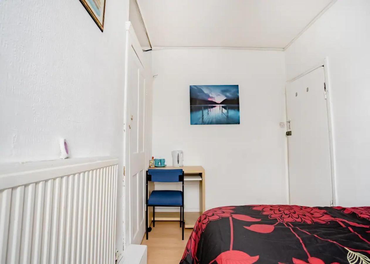 Homestay Near Tottenham Hotspur Stadium 런던 외부 사진